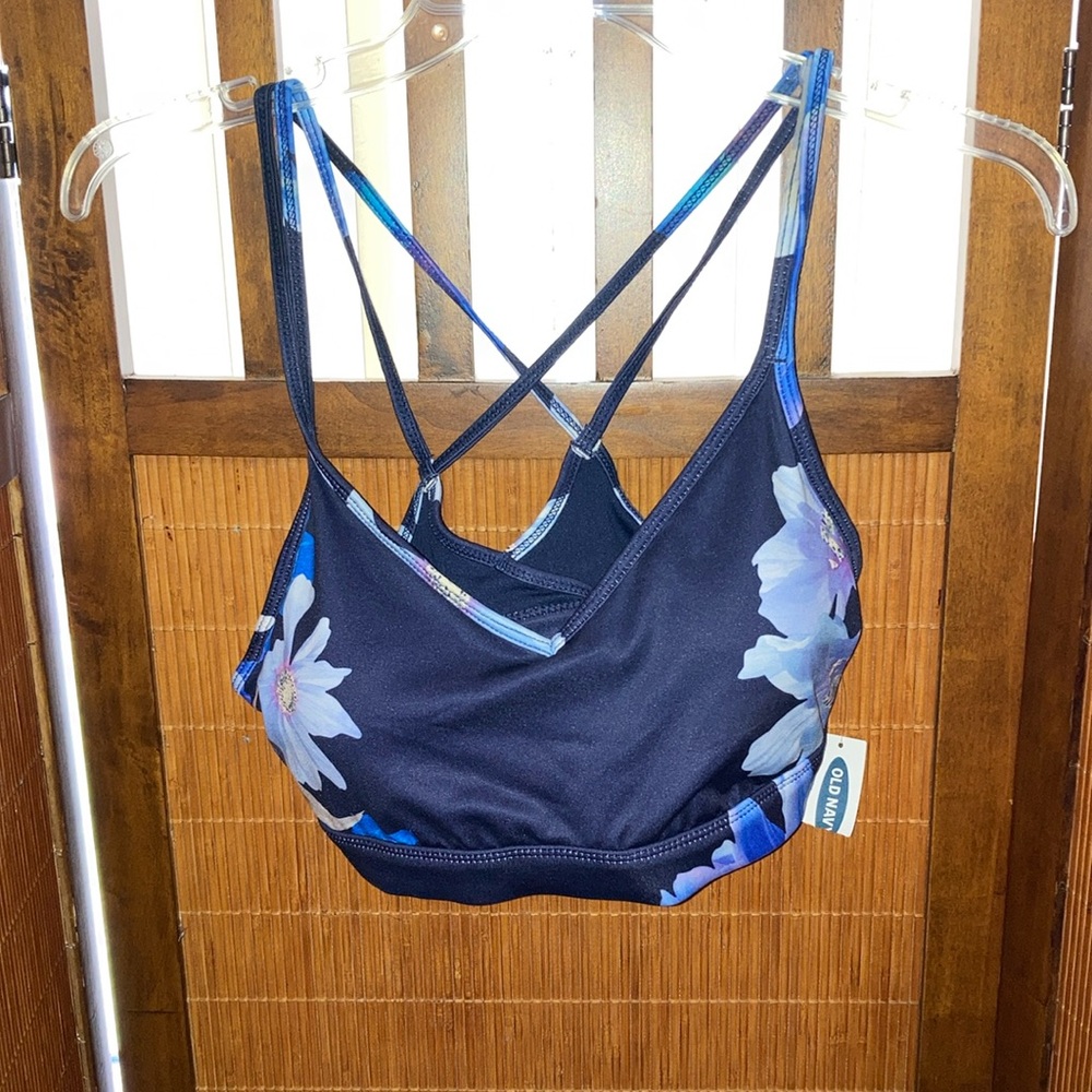 Old Navy Swim Top M NWT